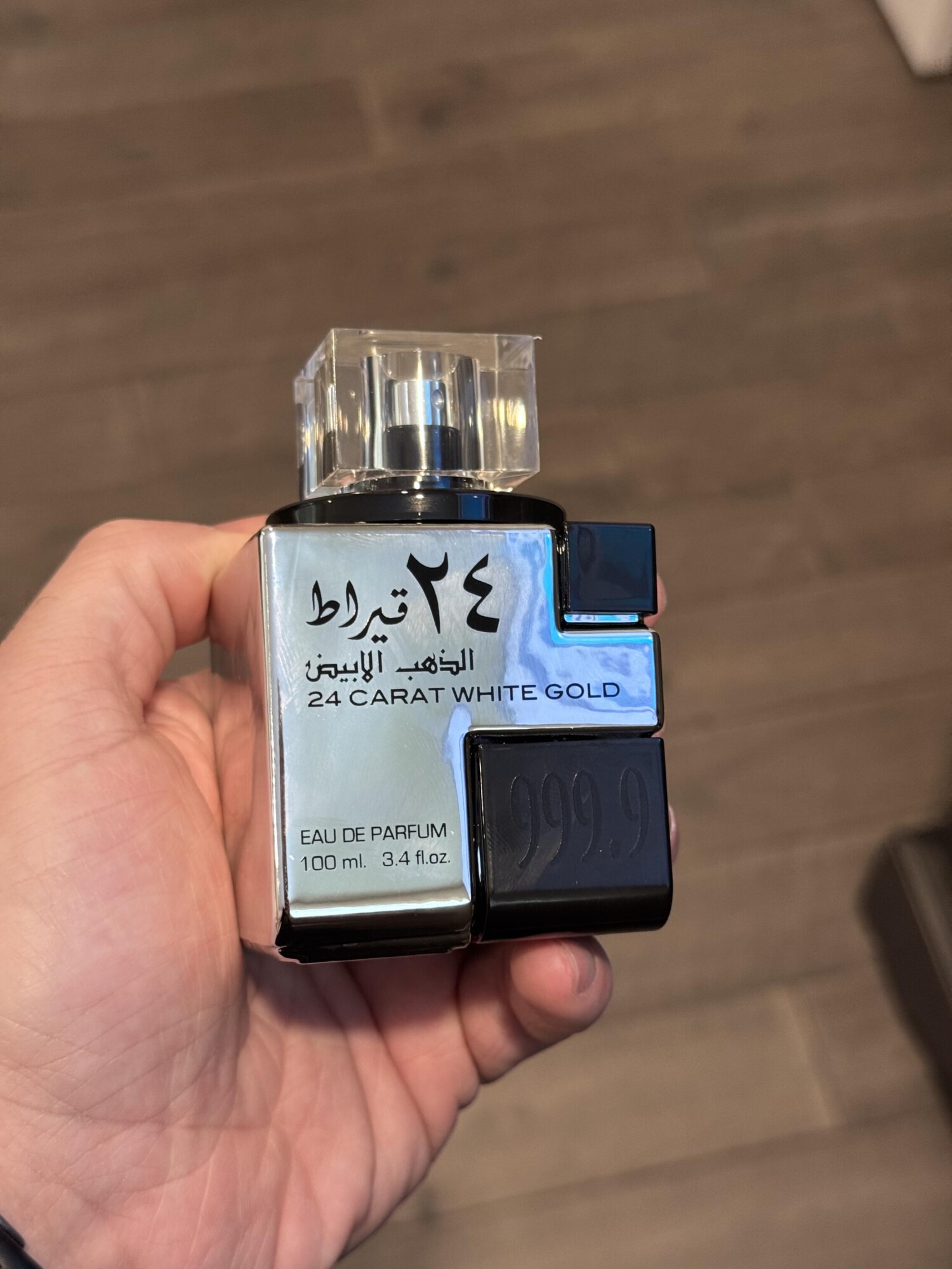 ۲۴ کارات وایت گلد