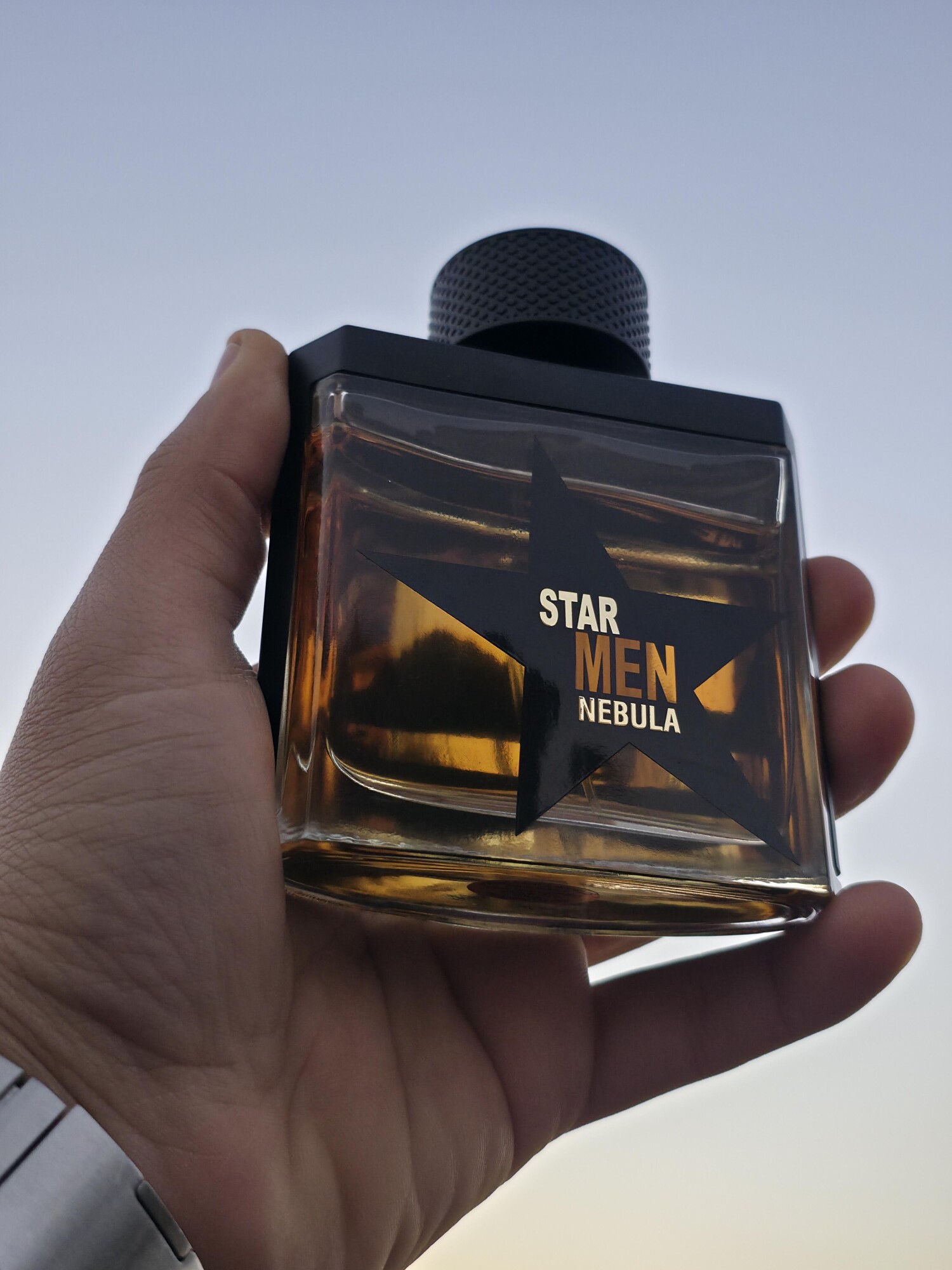 استار من نبولا