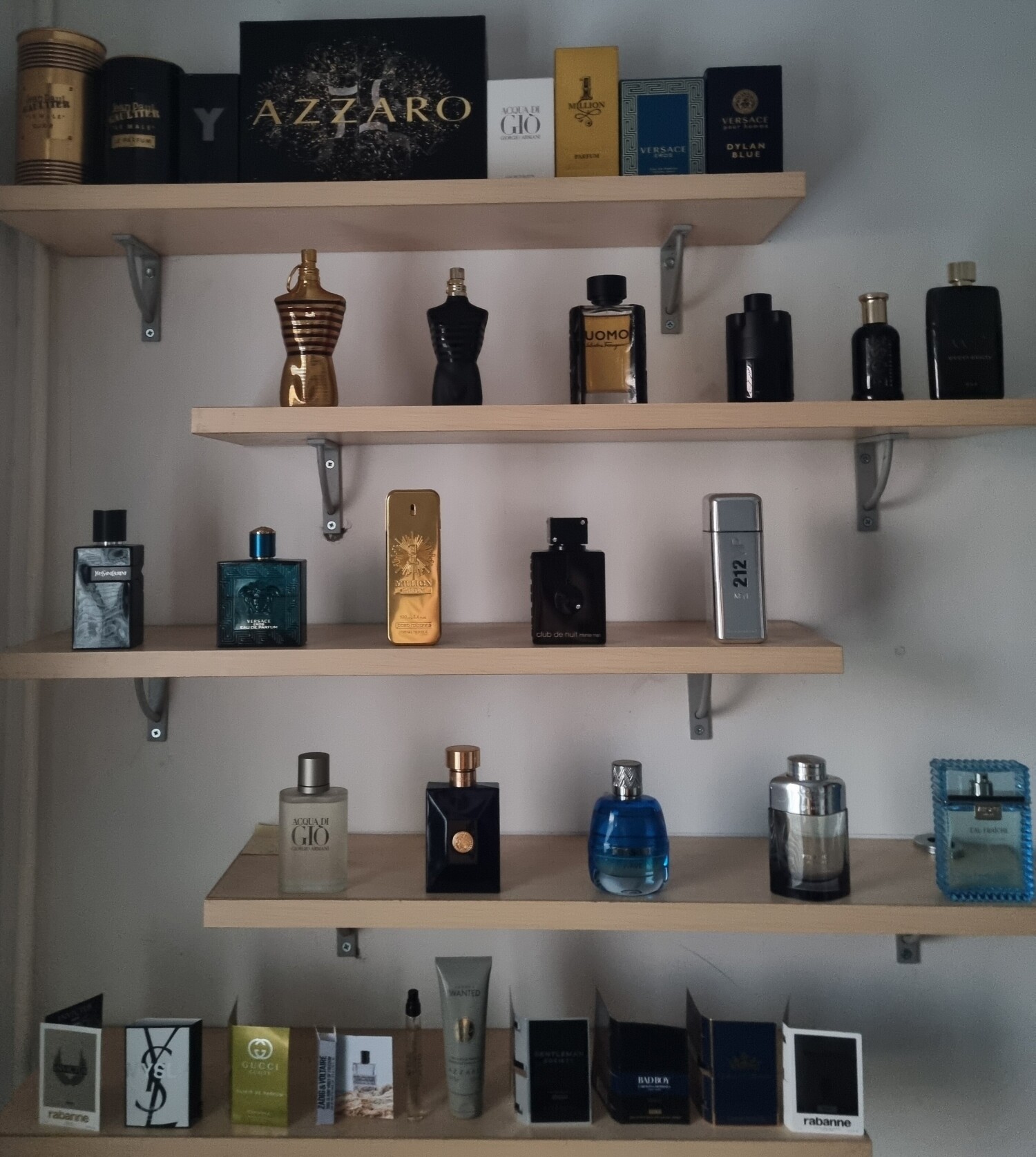بنتلی فور من آژور — تصویر 3