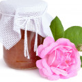 مربای رز